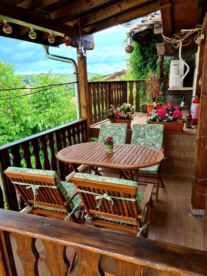 Arts Guest House -Beautiful Villa For 6 Persons Tırnova Dış mekan fotoğraf